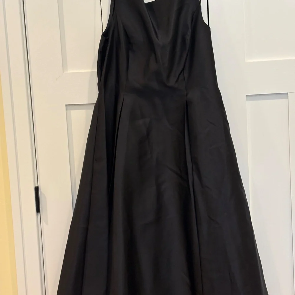 Adrianna Papell Sleeveless Mikado Fit And Flare Midi Dress With V-Back In Black - Picture 4 of 10